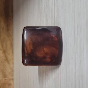 BOLD AMBER SWIRL SQUARE RING, METAL FREE